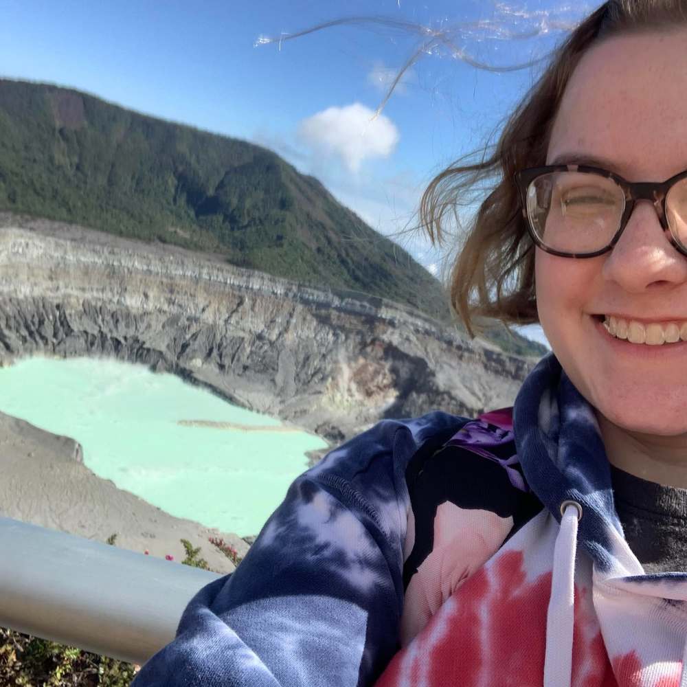 Meet your Posher, Mikayla
